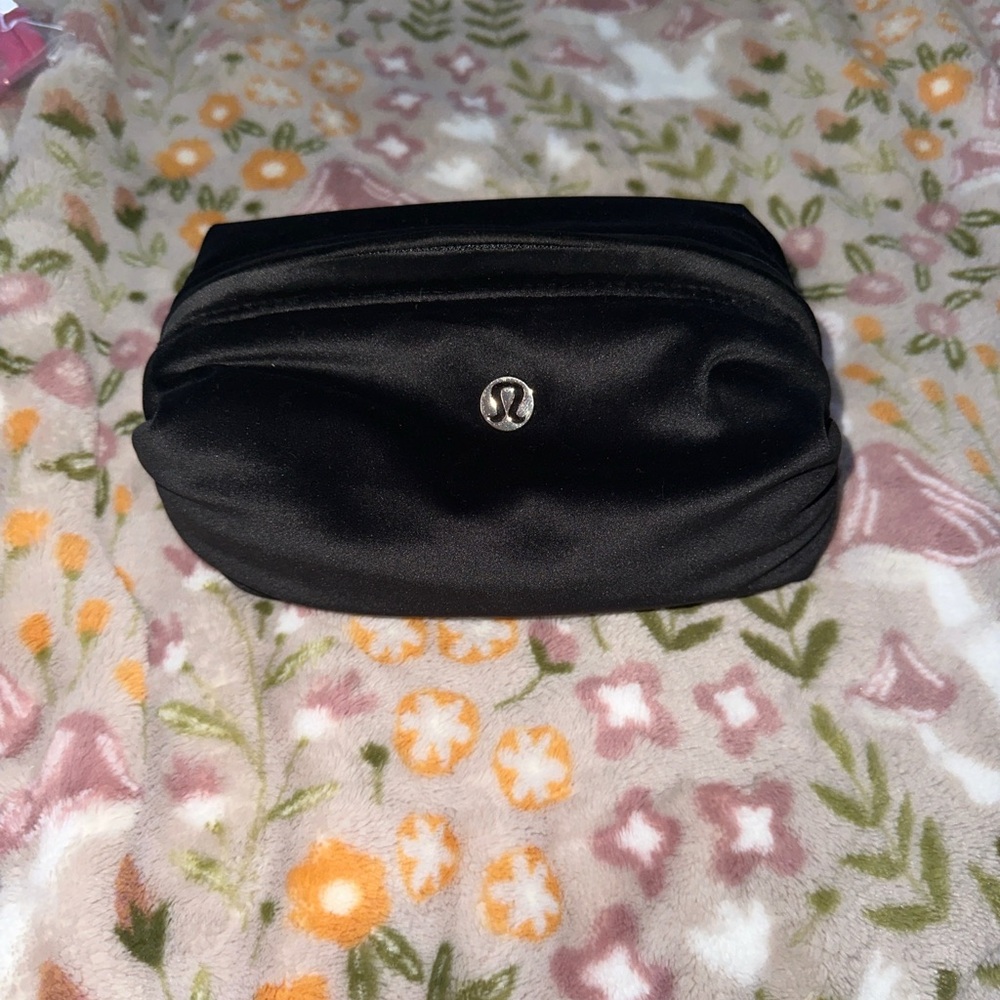 Lululemon Pouch